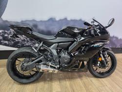 2023 Yamaha YZF-R7LA Black