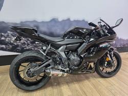 2023 Yamaha YZF-R7LA Black