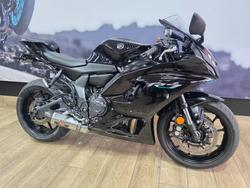2023 Yamaha YZF-R7LA Black