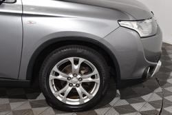 2014 Mitsubishi Outlander ES
