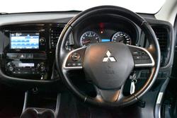 2014 Mitsubishi Outlander ES