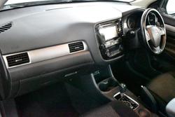 2014 Mitsubishi Outlander ES