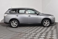 2014 Mitsubishi Outlander ES