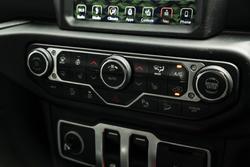 2019 Jeep Wrangler Overland