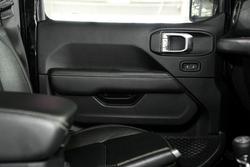 2019 Jeep Wrangler Overland