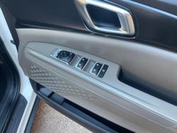 2024 Kia Carnival S