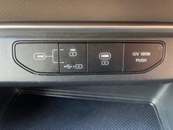 2024 Kia Carnival S