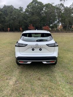 2025 Nissan QASHQAI ST J12 MY25 Pearl White