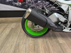 2024 Kawasaki 2024 Kawasaki 636CC NINJA ZX-6R 40th ANNIVERSARY EDITION GREEN