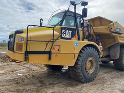 2015 CAT 740C Ej 6X6 Art. Dump Trucks