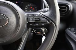 2024 Toyota Yaris Ascent Sport
