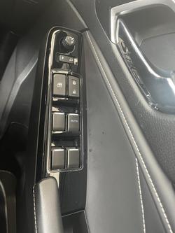 2023 Isuzu MU-X LS-T