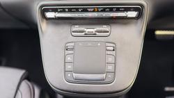 2025 Mercedes-Benz V-Class V300 Exclusive