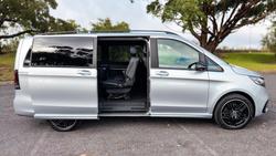 2025 Mercedes-Benz V-Class V300 Exclusive