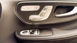 2025 Mercedes-Benz V-Class V300 Exclusive