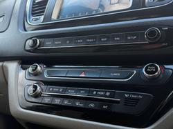 2018 Kia Carnival Platinum