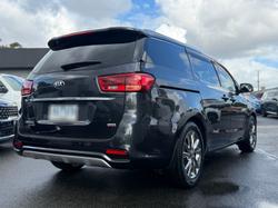 2018 Kia Carnival Platinum