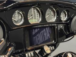 2018 Harley-Davidson Street Glide Special 114 (FLHXS) Touring Black