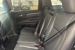 2015 Toyota Kluger Grande