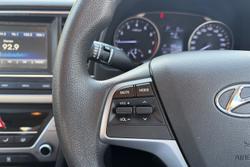 2016 Hyundai Elantra Active