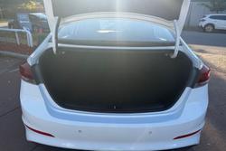 2016 Hyundai Elantra Active