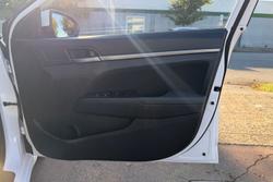 2016 Hyundai Elantra Active