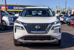 2025 Nissan X-TRAIL ST