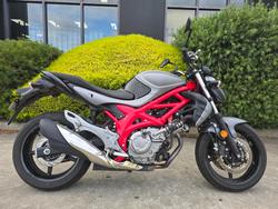 Suzuki SFV650 Gladius