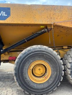 2014 Caterpillar 740B