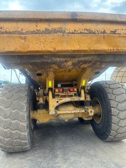 2014 Caterpillar 740B