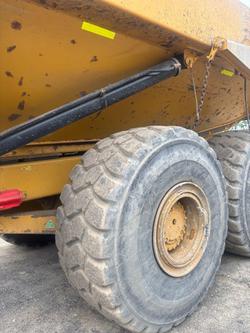 2014 Caterpillar 740B