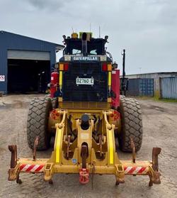 2017 Caterpillar 12M