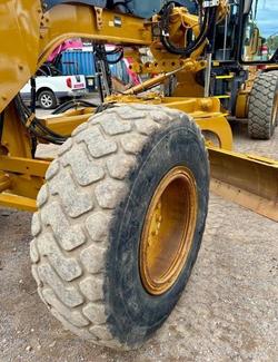 2017 Caterpillar 12M
