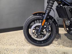 2025 Royal Enfield GUERILLA 450 BLACK