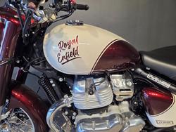 2025 Royal Enfield CLASSIC 650 RED