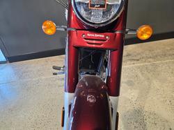 2025 Royal Enfield CLASSIC 650 RED