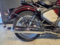 2025 Royal Enfield CLASSIC 650 RED