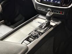 2020 Volvo V60 T5 Inscription