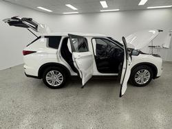2021 Mitsubishi Outlander ES ZM MY22 AWD White