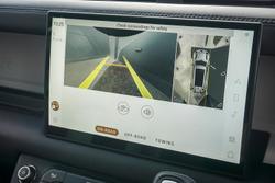 2025 Land Rover Defender 130 D350 X-Dynamic SE