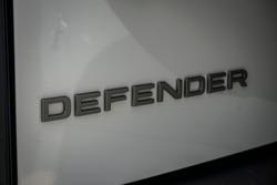 2025 Land Rover Defender 130 D350 X-Dynamic SE