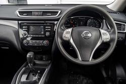 2015 Nissan X-TRAIL ST