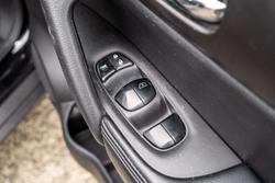 2015 Nissan X-TRAIL ST
