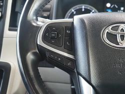 2021 Toyota Hiace Commuter