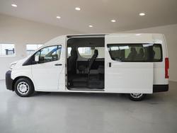 2021 Toyota Hiace Commuter