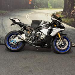 Yamaha YZF-R1 M