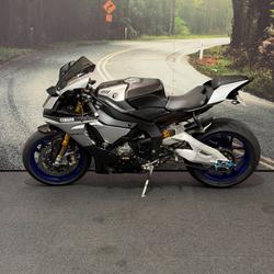 2016 Yamaha YZF-R1 M Silver