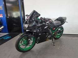 2012 Kawasaki NINJA 250R (EX250) Black