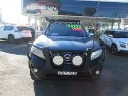 2017 Nissan Navara ST