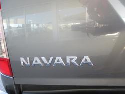 2017 Nissan Navara ST